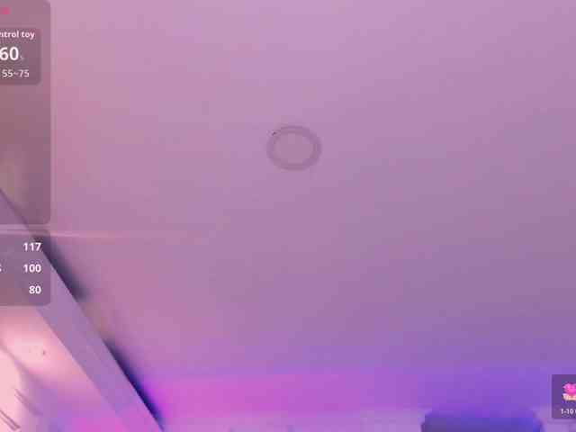 violet-thomas webcam