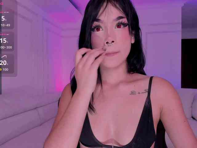 violet-thomas webcam