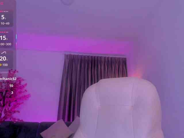 violet-thomas webcam