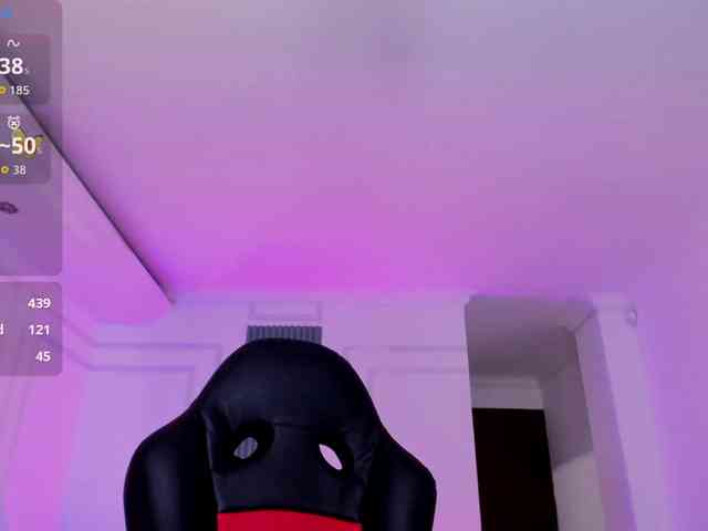 live adult cam Violet-thomas