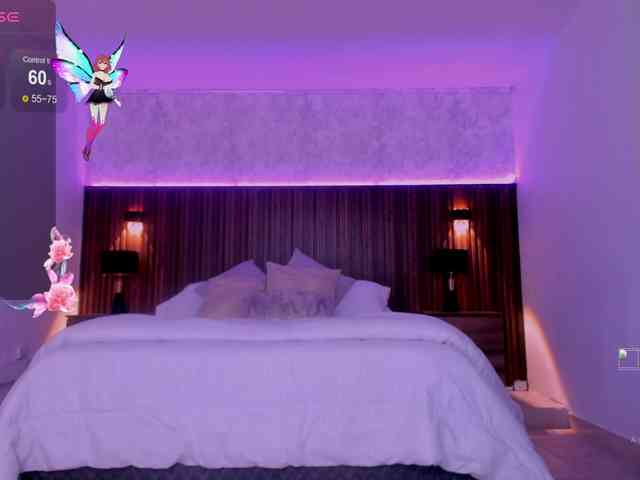 violet-thomas webcam