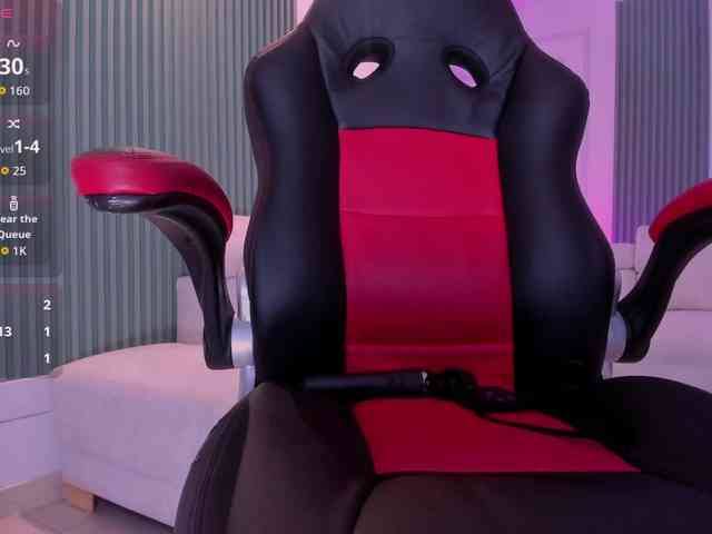 violet-thomas webcam