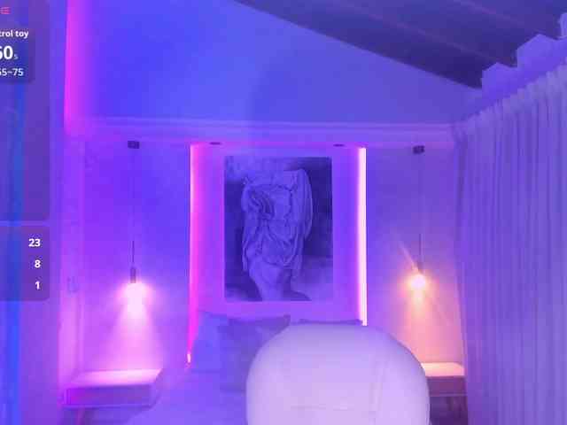 violet-thomas webcam