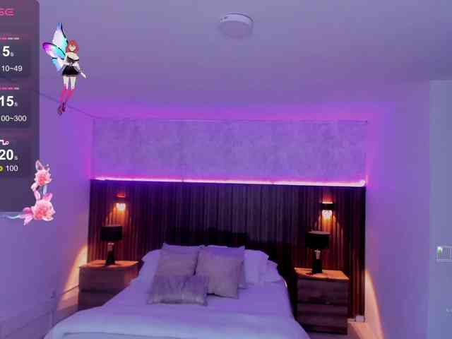 violet-thomas webcam