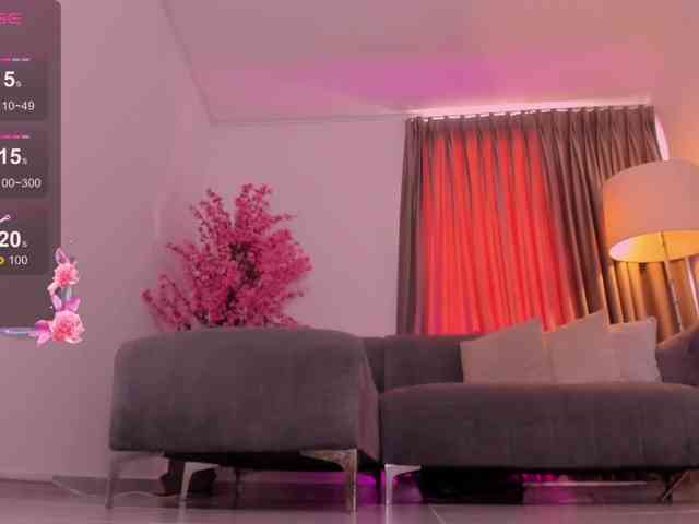 violet-thomas webcam