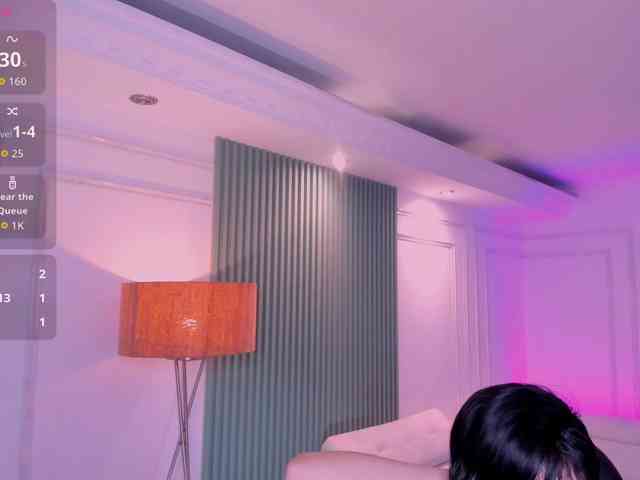 violet-thomas webcam