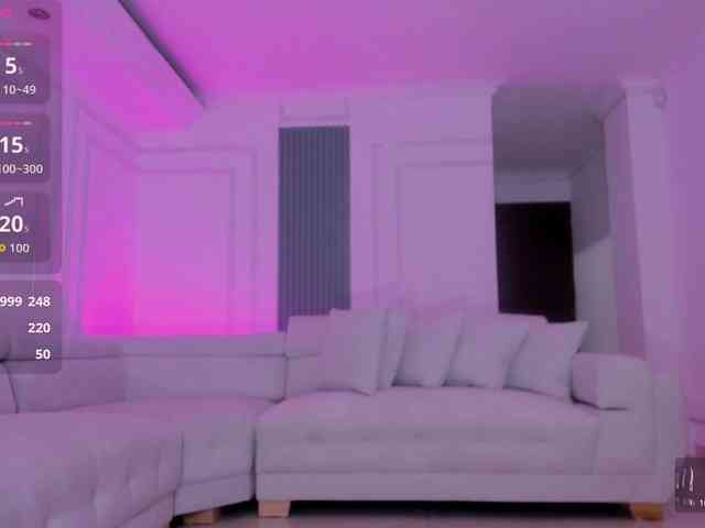 violet-thomas webcam