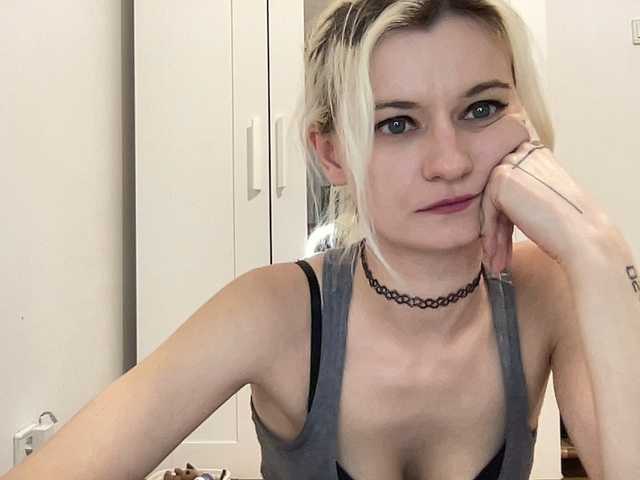 OnikaLove's BongaCams show and profile
