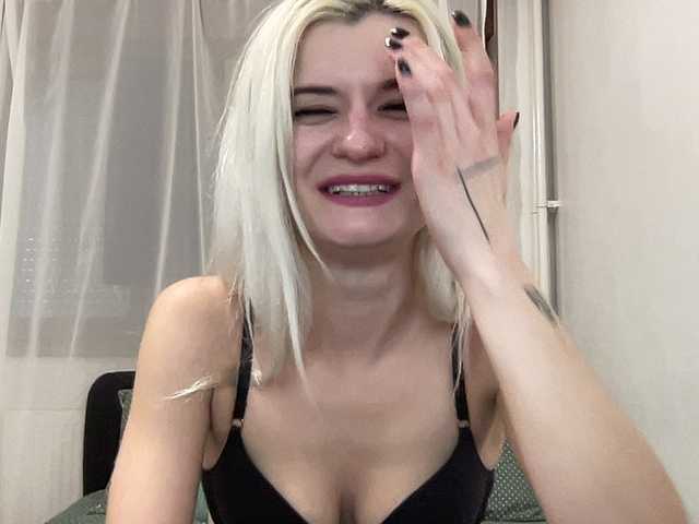 OnikaLove's BongaCams show and profile