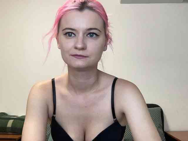 OnikaLove webcam