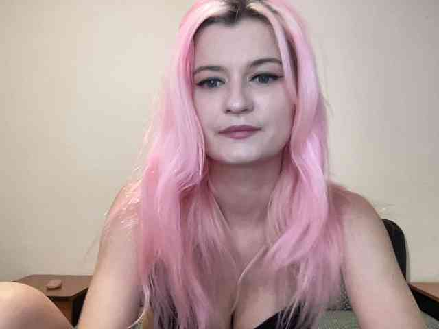 OnikaLove webcam