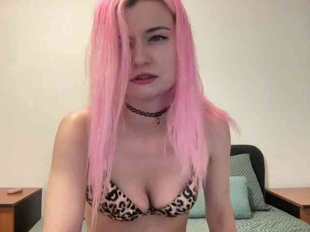 OnikaLove webcam