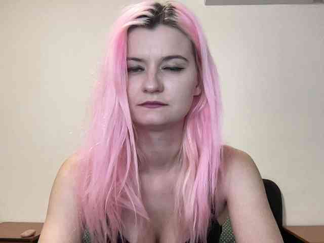 OnikaLove webcam