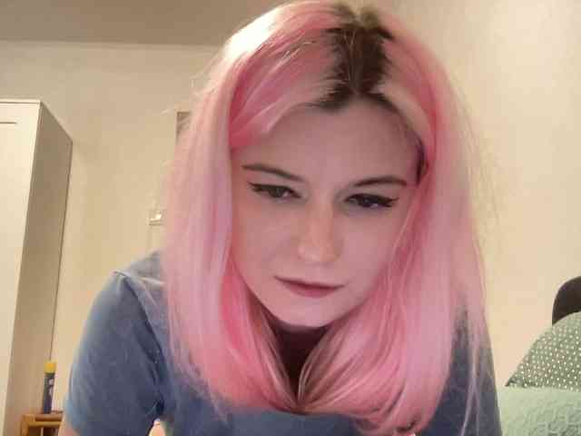 OnikaLove webcam