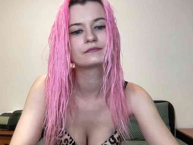OnikaLove webcam