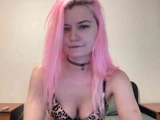 OnikaLove webcam