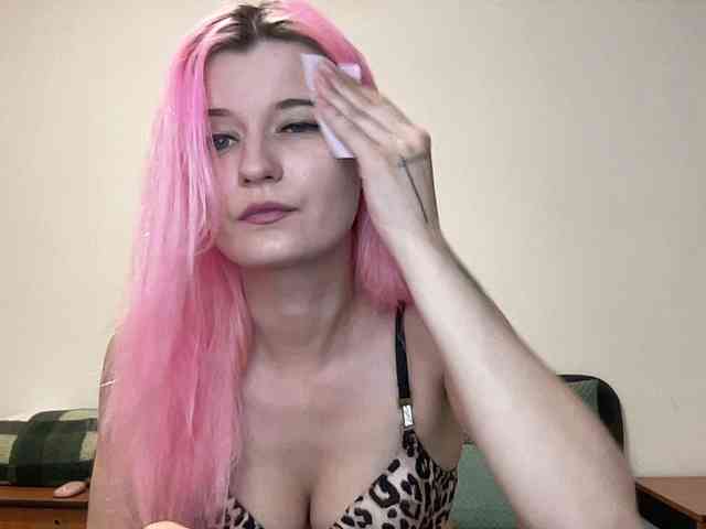 OnikaLove webcam