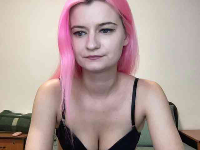OnikaLove webcam
