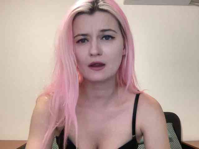 OnikaLove webcam