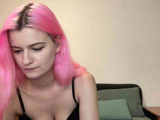 OnikaLove webcam