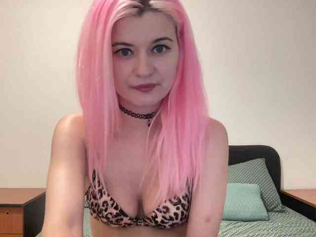 OnikaLove webcam