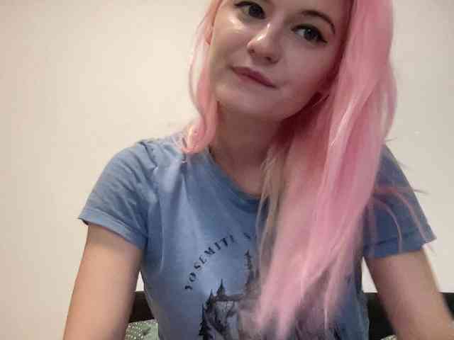 OnikaLove webcam