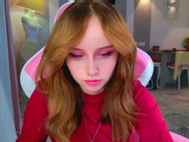 b4by-lol1's BongaCams show and profile