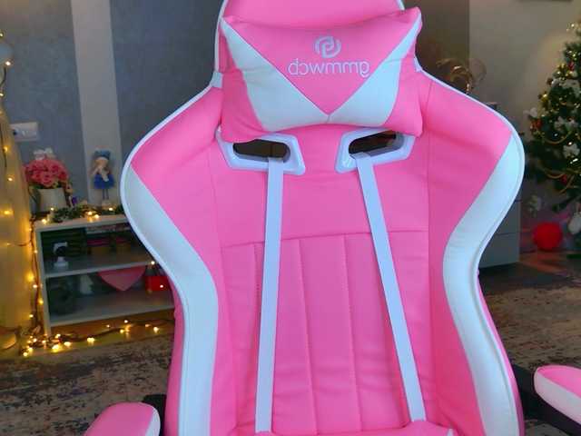 b4by-lol1's BongaCams show and profile