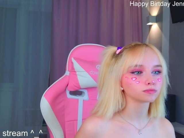 b4by-lol1's BongaCams show and profile