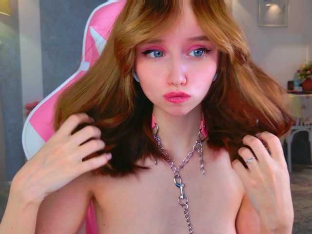 b4by-lol1's BongaCams show and profile