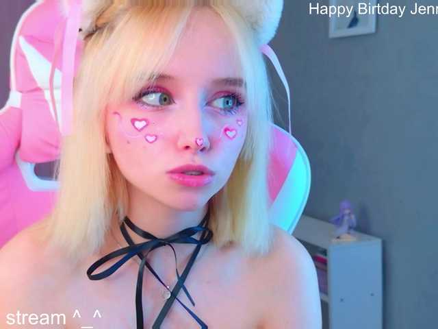 b4by-lol1's BongaCams show and profile