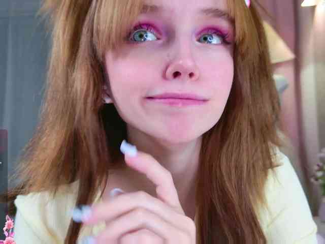 b4by-lol1 Live Webcam on BongaCams