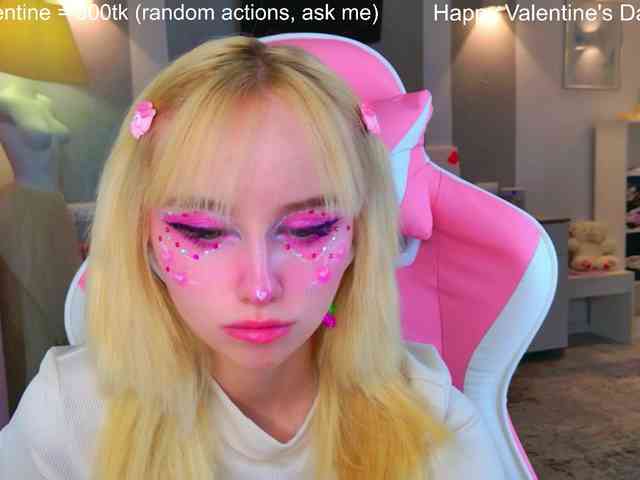 b4by-lol1 Live Webcam on BongaCams