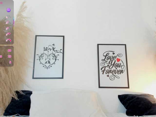 mia-lourence's BongaCams show and profile