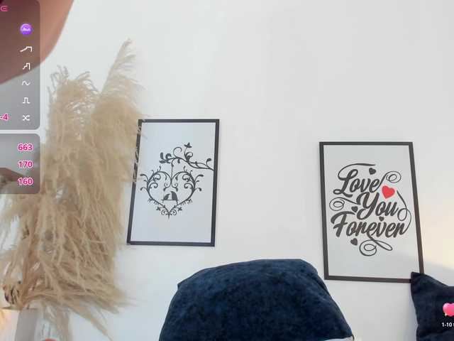 mia-lourence's BongaCams show and profile