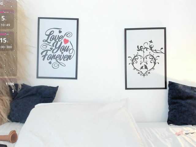 mia-lourence's BongaCams show and profile