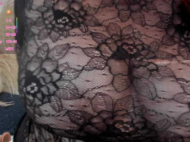 mia-lourence's BongaCams show and profile