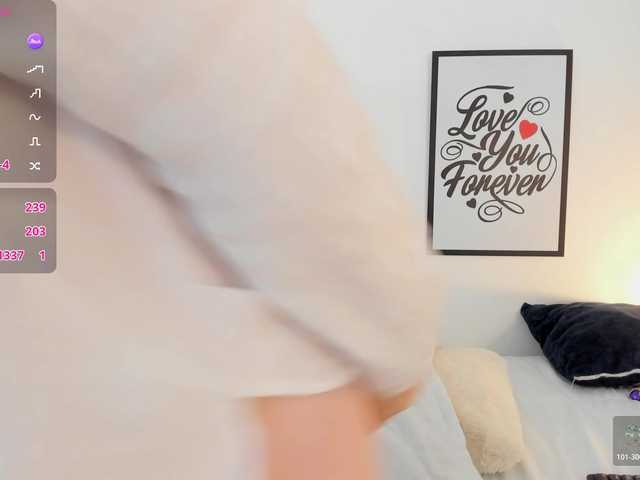 mia-lourence's BongaCams show and profile