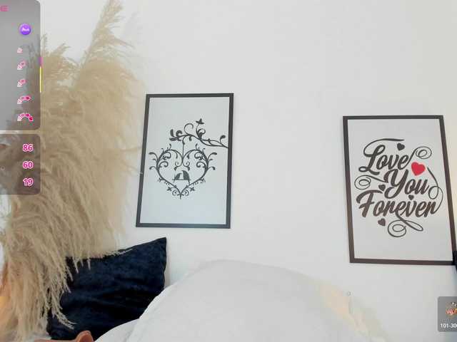 mia-lourence's BongaCams show and profile