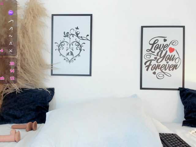 mia-lourence's BongaCams show and profile