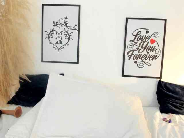 mia-lourence mia-lourence