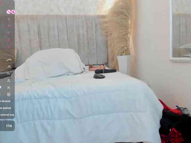mia-lourence webcam