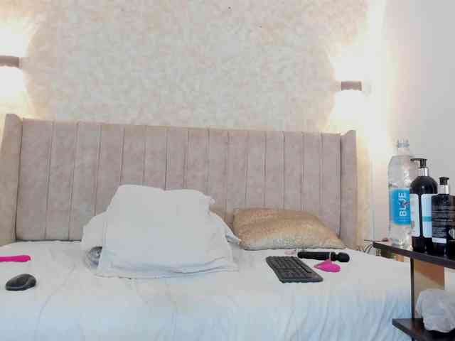 mia-lourence webcam