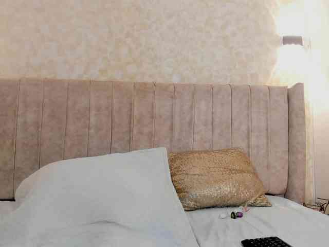 mia-lourence webcam