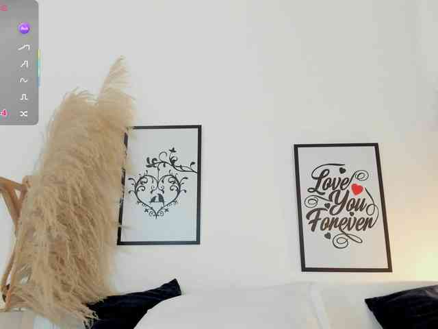 mia-lourence mia-lourence