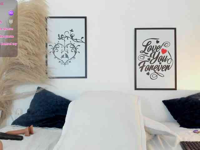 mia-lourence mia-lourence