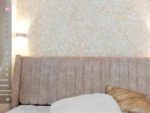 mia-lourence webcam