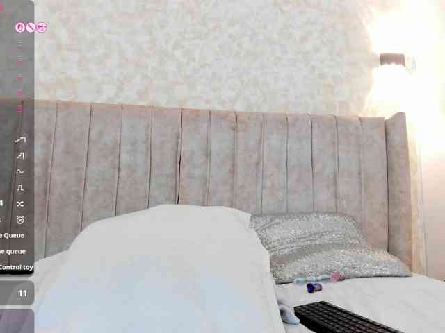 mia-lourence webcam