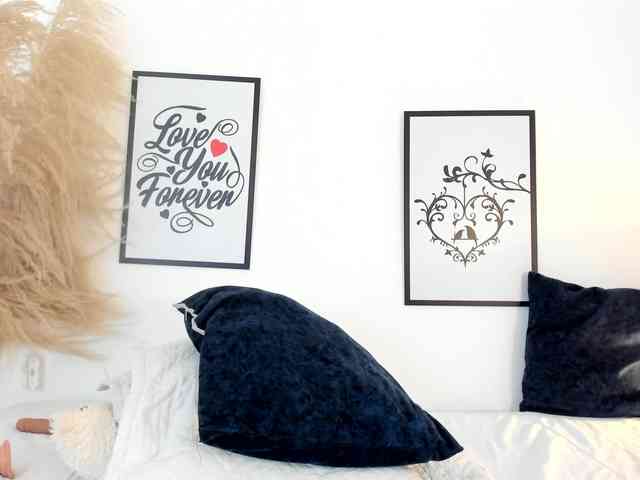 mia-lourence mia-lourence