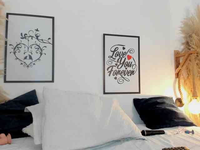 mia-lourence webcam
